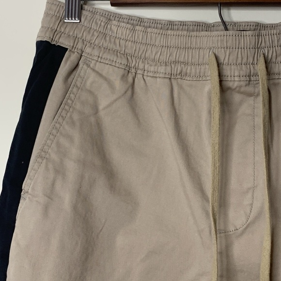 Hollister | Stacked Skinny Advanced Stretch Side Stripe Elastic Zip Cuff Pants S - Picture 14 of 17